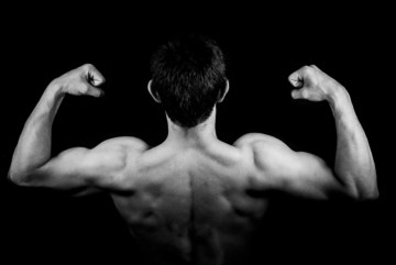 How to Make Your Biceps Look Bigger Naturally